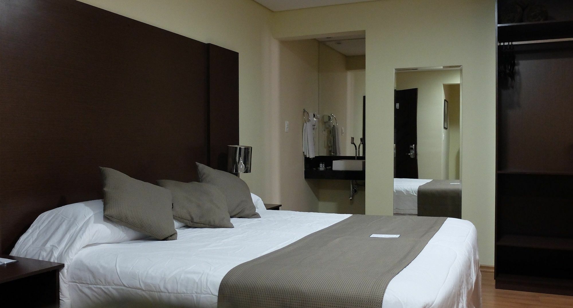 Olavo Bilac Hotel Taubaté Zewnętrze zdjęcie